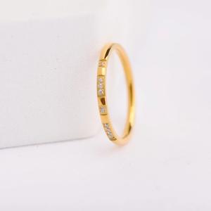 Anillos Romy de banda de zirconia de acero inoxidable sin deslustre - Product Image 3