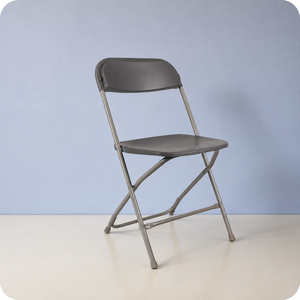 Silla Plegable de Plástico Gris, Resistente, Cómoda y Ligera, con Respaldo Plano, Ideal para Exteriores, Oficinas, Escuelas y Eventos Sociales - Product Image 1