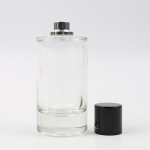 2022 Offre Spéciale de luxe 100ml Transparent Oblat Forme Verre Brouillard de Pulvérisation Bouteille De Parfum De Luxe En Verre Avec Pompe de L'or - Product Image 4
