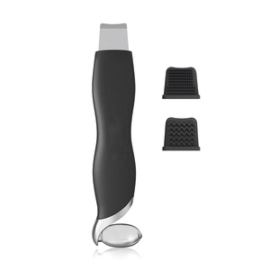 2026年新作 ダブルヘッドメタルフェイシャルローラー スキンスクラバーツール 黒ずみ除去&アイスローラー 洗顔ブラシ フェイスマッサージャー - Product Image 1