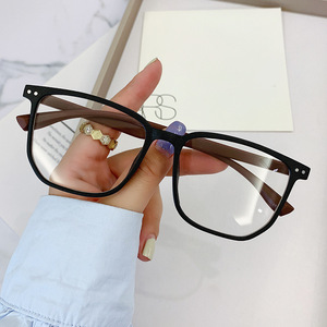 Gafas que cambian de color, monturas de gafas para hombres nuevos con acabado de miopía, monturas de gafas explosivas, luz anti-azul para niñas - Product Image 6