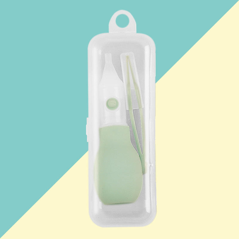 ชุดสีเขียว