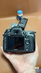 <span class=keywords><strong>D7000</strong></span> Ni Kon Cámara al por mayor Original de segunda mano cámara digital usada con batería y cargador de batería - Product Image 6