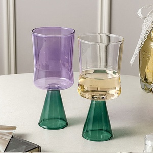 ツートーンホウケイ酸ガラスゴブレット 300ml 耐熱ステムワイングラス カラフルカクテルカップ ジュースウォーターグラス ホームバーデコレーション - Product Image 3