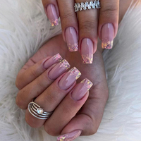 Échantillon Gratuit 2025 Nouveaux Styles Tendances Ongles Artificiels Prix Bas Vente en Gros Meilleure Qualité 24 Pièces Ongles Décoratifs à Coller