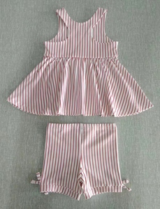 Set Estivo per <span class=keywords><strong>Bambina</strong></span> in Cotone e Spandex, Top Senza Maniche a Righe Rosse e <span class=keywords><strong>Pantaloncini</strong></span>, Completo 2 Pezzi - Product Image 3