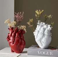 Vase en forme de cœur gothique en résine anatomique, pot à fleurs de bureau, forme d'organe humain pour arrangement de fleurs séchées