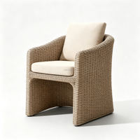 Ensemble de table et chaises de jardin sculpturales FERLY en corde tressée, couleur teck, taille et couleur personnalisables