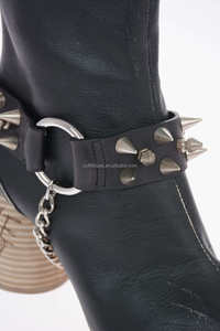 100% cuir de veau goujon en détresse fendu Tabi orteil bottes pour femmes en détresse bottes Tabi métal <span class=keywords><strong>Punk</strong></span> femmes cheville Tabi bottes cloutées - Product Image 6