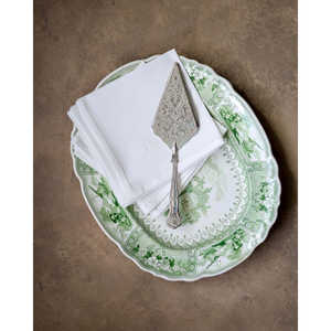 Ensemble de serviettes de table en lin brodées à la main, élégantes, pour dîner et réceptions - Product Image 4