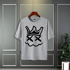 เสื้อยืด100% คอกลมผ้าโพลีเอสเตอร์สำหรับผู้ชายเสื้อยืดพิมพ์ลายดิจิตัลแนววินเทจเสื้อ180กรัมทรงหลวมสำหรับใส่ไปยิม - Product Image 1