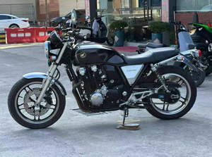 Utilizado para <span class=keywords><strong>la</strong></span> <span class=keywords><strong>Victoria</strong></span> <span class=keywords><strong>de</strong></span> Vegas8. Equipado con un motor <span class=keywords><strong>de</strong></span> inyección electrónica <span class=keywords><strong>de</strong></span> combustible <span class=keywords><strong>de</strong></span> doble cilindro en V <span class=keywords><strong>de</strong></span> 1638 cc. - Product Image 2