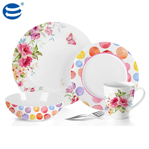 Artículos <span class=keywords><strong>de</strong></span> regalo <span class=keywords><strong>de</strong></span> Navidad OEM <span class=keywords><strong>de</strong></span> fábrica, Platos y platos <span class=keywords><strong>de</strong></span> cena <span class=keywords><strong>de</strong></span> cerámica verde con embalaje <span class=keywords><strong>de</strong></span> caja <span class=keywords><strong>de</strong></span> color - Product Image 4