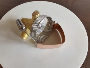 Válvula de expansión térmica TGES 26TR 067N6187 92KW - 40 para aire acondicionado de cámara frigorífica R22 R134A <span class=keywords><strong>R</strong></span> <span class=keywords><strong>407C</strong></span> R404A - Product Image 6