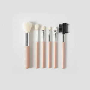Set of 6 Makeup Brushes for Enhancing Your Beauty Routine - Product Image 2