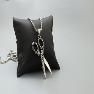 yunnique Scissors Pendant Necklace Stainless Steel Fashionable Silver White Unisex Gift Jewelry - Product Image 4
