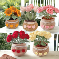 Pots de fleurs au crochet, fleurs artificielles, pot de plante au crochet, décoration florale tricotée éternelle, cadeau pour la fête des mères, tulipes tricotées