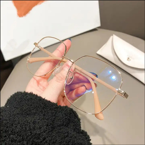 New Simple Super Big square Metal <strong>Frame</strong> Women's Retro Anti-blue Light Blocking Glasses Optical Computer Glasses <strong>Frame</strong> - Product Image 4