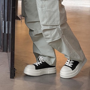 Zapatos de hombre 2026, nuevo estilo, de lona con cordones, de caña baja, versión moderna, con suela gruesa, que aumentan la altura, deportivos e informales. - Product Image 2