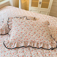 Parure de lit matelassée en microfibre de polyester lavée, imprimé floral, avec jupe de lit bilatérale et taies d'oreiller
