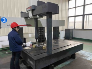 590mm Dövme Çelik Demiryolu Tekerlek Lastiği Lokomotif ve Vagonlar için - Product Image 2