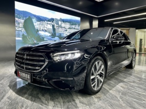 <span class=keywords><strong>Mercedes</strong></span>-Benz <span class=keywords><strong>Clase</strong></span> <span class=keywords><strong>E</strong></span> Sedán 2024 al por Mayor, Nuevo Motor <span class=keywords><strong>Híbrido</strong></span> Turbo Eficiente en Combustible, Automático, Control de Crucero Adaptativo, Tracción en las Cuatro Ruedas, Volante a la Izquierda, Color Oscuro R21 - Product Image 1