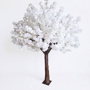 Arbre artificiel de fleurs de cerisier blanc FZS260008, grand arbre fleuri artificiel, centre de table de mariage, décoration intérieure pour événements et fêtes - Product Image 5