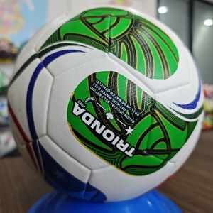 Balón de Fútbol Personalizado de Alta Gama 2026, Talla 5, en Cuero PU para Adultos, con Costuras de Goma, Modelo Interior/Exterior - Product Image 4