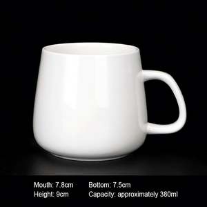 Tasses à café et à thé en céramique blanches unies en gros, en stock 2026, personnalisables avec votre propre logo - Product Image 5