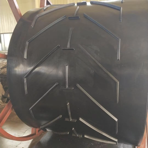 YUPHENG DIN sabuk konveyor karet Chevron lebar <span class=keywords><strong>2</strong></span> Meter standar dengan layanan pemotongan aplikasi pertukangan bersertifikasi RoHS - Product Image 1