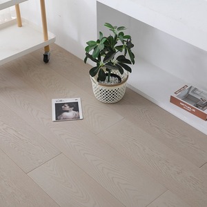 Plancher d'intérieur décoratif multicouche personnalisé Plancher en bois dur d'ingénierie imperméable pour la maison - Product Image 5