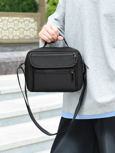 Sac messager unisexe ODM/OEM nouvelle mode, sac banane multifonctionnel pour cyclisme et sport, sac de voyage décontracté avec fermeture éclair à lettres - Product Image 5