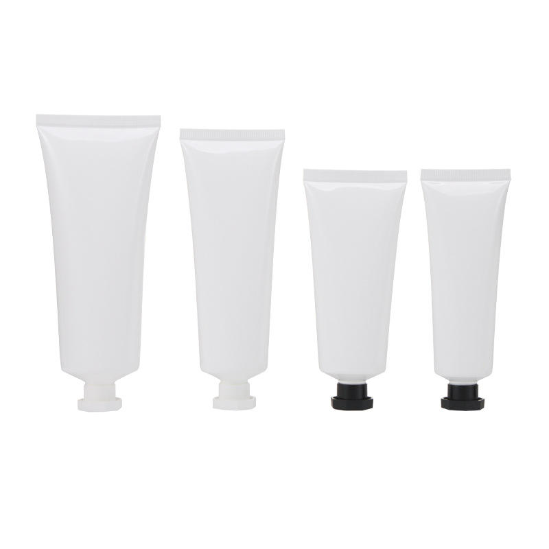 หลอดสีขาวพร้อมฝาสีขาว