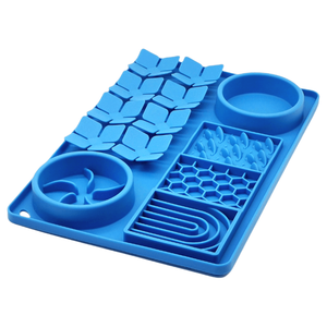 SparkPro Honeycomb Water Ventosa No Bend Eco Friendly Unique Argyle A prueba de derrames Square Luxury Pet Bowl - Product Image 1