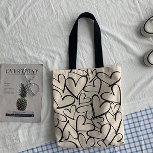 Sac fourre-tout en toile minimaliste à imprimé cœurs, motif cœurs en ligne noire, sac à bandoulière décontracté pour le shopping et l'usage quotidien - Product Image 5