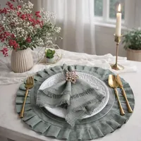 Sets de Napperons Ronds en Lin Vert Personnalisables avec Volants – Plus de 40 Couleurs Disponibles – Parfaits pour Réceptions de Mariage, Banquets et Décoration de Table