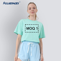 Camiseta Kuenzi Regular Personalizada con Logotipo, Cuello Redondo, Manga Corta, 100% Algodón, 220GSM, Hombros Caídos, Talla Grande para Mujer