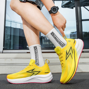 Повседневные спортивные кроссовки для пар, модные кроссовки для марафона, дышащие стильные кроссовки для осени и зимы, новая модель <span class=keywords><strong>2026</strong></span> года - Product Image 2
