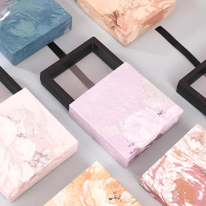 CSMD Fournisseurs <span class=keywords><strong>Chinois</strong></span> Logo Personnel Accepté Cadre en Plastique Transparent PE Film Coulissant Carton <span class=keywords><strong>Suspension</strong></span> Bijoux Boîte de Rangement - Product Image 3