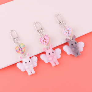 Dễ Thương Mờ Trái Tim Bunny Keychain Nhựa Xe Phim Hoạt Hình Keyring Với Bow Mặt Dây Chuyền Cho Cô Gái 'Điện Thoại Túi Quyến Rũ Xe & Quà Tặng Phụ Kiện - Product Image 2