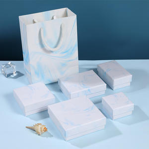 Boîte d'emballage de bijoux de base et de couvercle rectangle moderne en papier vente en gros - Product Image 4