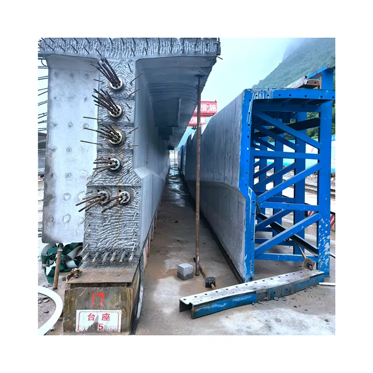 Balok Jembatan Beton Formwork, Pasak Baja Formwork Digunakan untuk Penuangan Beton Konstruksi Jembatan