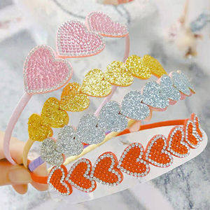 Nueva Diadema de Corazón para Mujer, Diseño de Dibujos Animados, Dulce y Brillante, Material de PC, Hecha a Mano, Diadema de Amor, Accesorios para el Cabello de Princesa, Venta al por Mayor - Product Image 3