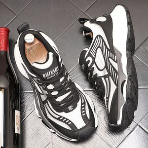 Chaussures pour hommes - Tendance été 2025 : Chaussures décontractées polyvalentes en maille respirante avec semelle souple et fonction de rehaussement confortable - Product Image 2