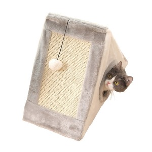 Nuovissimo Sisal peluche gatto gratta e vinci triangolo gatto interattivo <span class=keywords><strong>Scratcher</strong></span> letto 2 in 1 gatto nido graffiare - Product Image 1