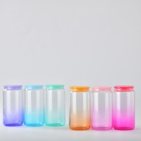Gobelets à boire cool en stock 6 couleurs ombre mélangée couleur gelée 16 oz gobelets en plastique en forme de boîte avec couvercles en pp colorés