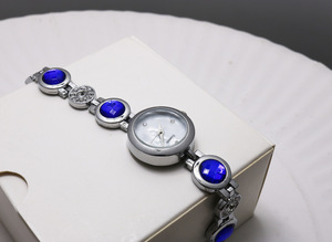 Reloj de pulsera de cuarzo con esfera pequeña a la moda para mujer, novedad al por mayor con correa de diamante, reloj para mujer XYT03 - Product Image 6