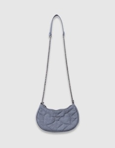 Sac bleu scintillant pour filles avec cœurs matelassés Un vrai sac à main pour la grande fille. Paillettes bleues, matelassage en forme de cœur, quelque chose nous fait penser - Product Image 2
