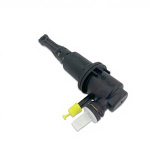 Cylindre maître d'embrayage neuf compatible Opel/VW/Audi 207 2182C8 218259 9680028980 9680033480 pour réparation du système de freinage - Product Image 4