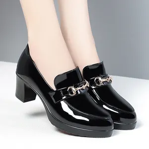 Wholesale custom pump women's shoes 2023 new patent leather high heels thick heel soft sole autumn fashion single shoes for lady